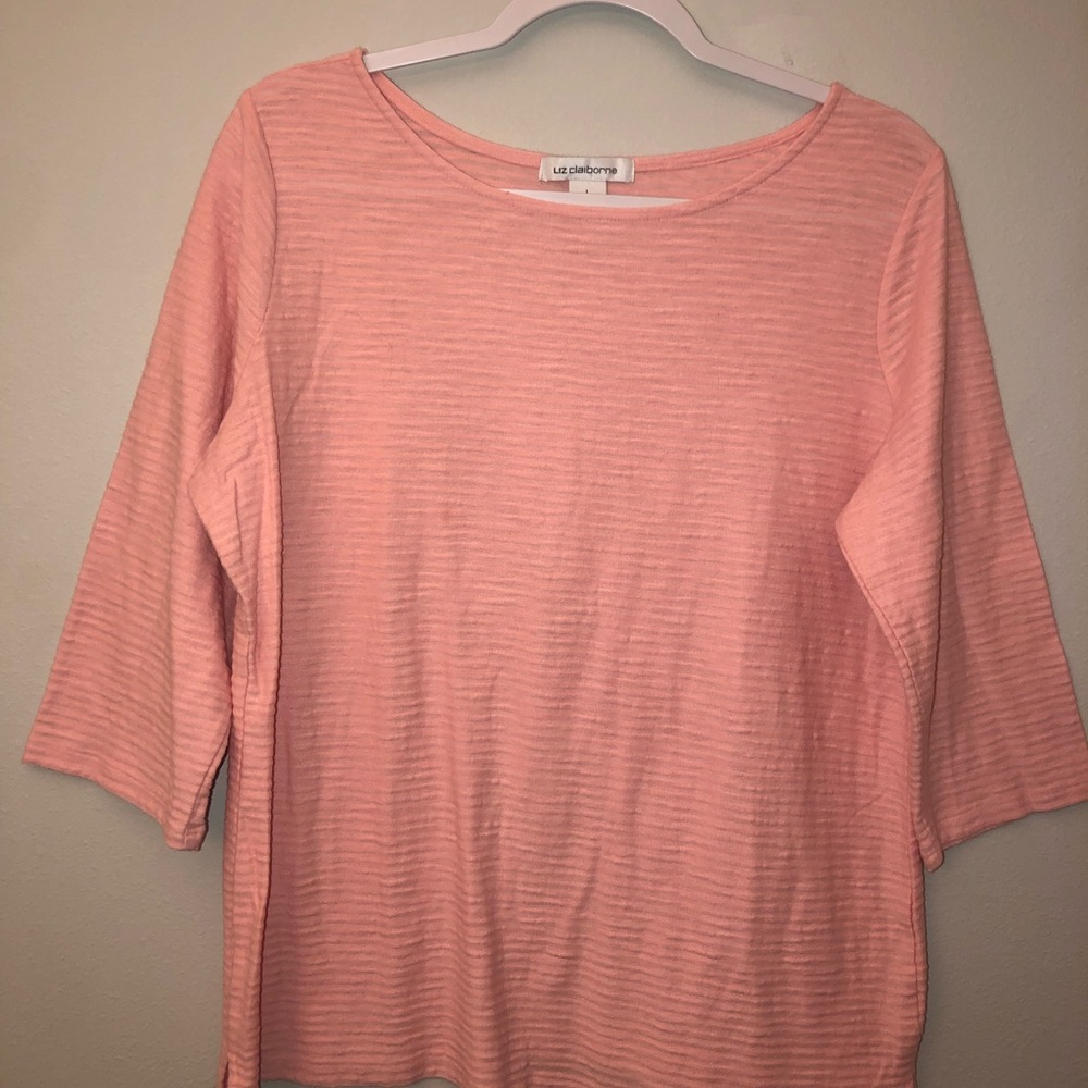 Quarter sleeve shirt